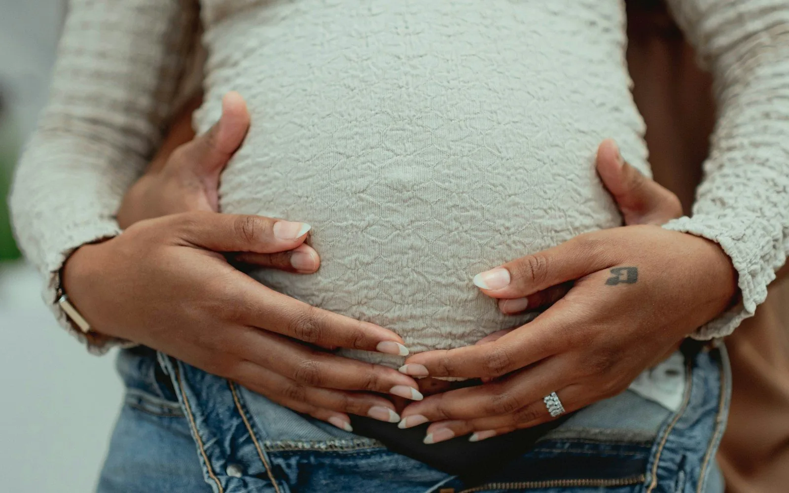 Pregnant woman at a dental visit at Zonnelach Rotterdam