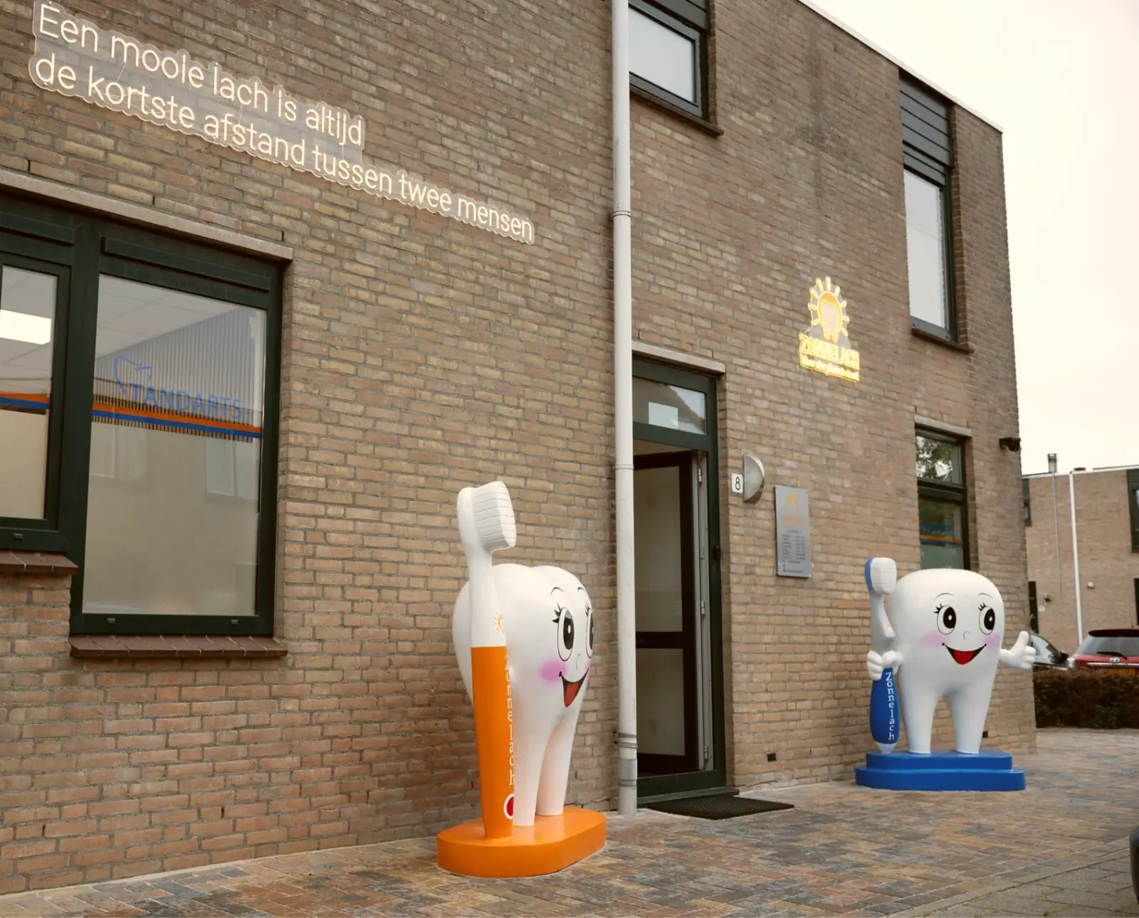 Sfeerbeeld 2 van Tandartspraktijk Zonnelach in Rotterdam Zevenkamp